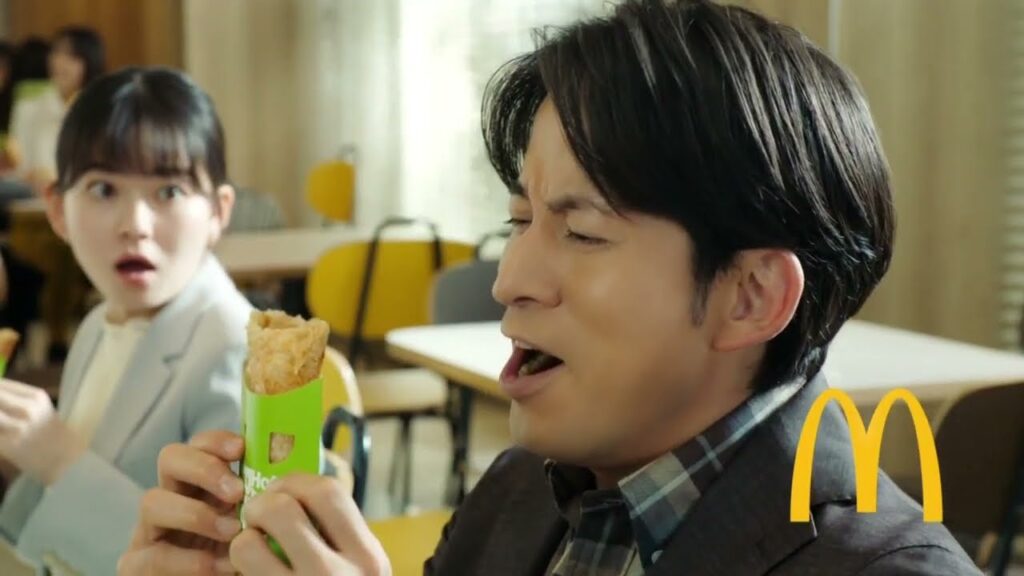 マクドナルド CM 岡田准一・山田杏奈 朝マック「アツアツの朝・アップルパイ」篇