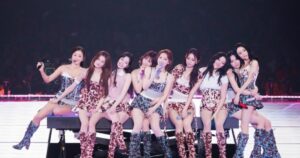 ORICON NEWS：TWICE、ワールドツアー日本公演がスタート　ワンオクTaka＆Toruと共作した「Like 1」も初披露 | 毎日新聞