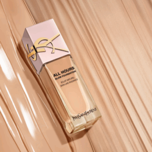 YSL BEAUTYの新作ファンデで光纏う肌へ！「オールアワーズ リキッド グロウ」誕生