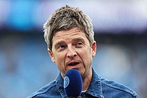 ノエル・ギャラガー、オアシス再結成後初インタビューで「リアムとまたバンド活動ができてよかった」と語る - Billboard JAPAN