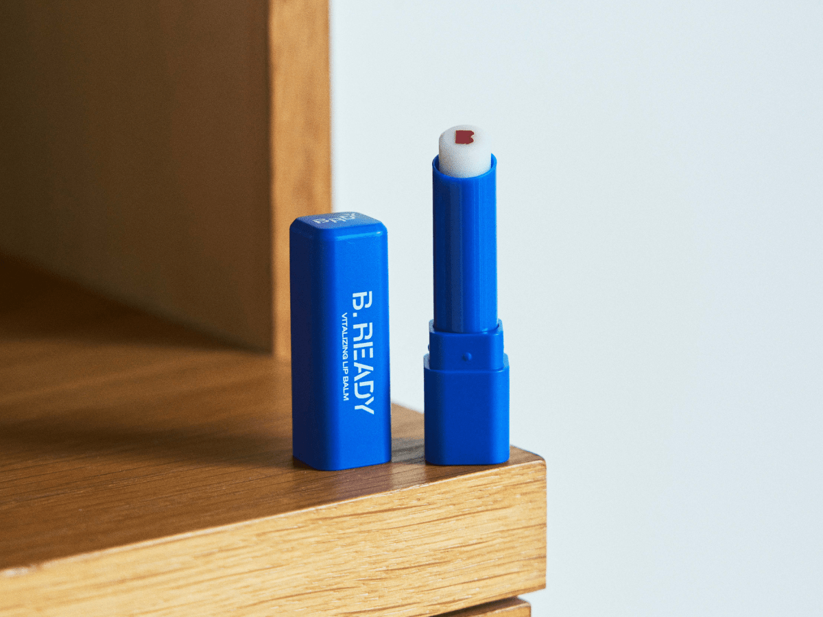 B.READY バイタライジングリップバーム 3g 01 ライブリー