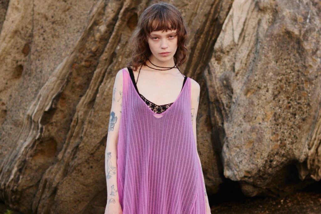 オープン セサミ クラブ 2026年春夏コレクション、瞬間ごとに変化していく表情 – ファッションプレス オープン セサミ クラブ 2026年春夏コレクション、瞬間ごとに変化していく表情 - ファッションプレス