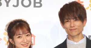 ORICON NEWS：辻希美、長女・希空が第5子次女の育児に自ら参加「ミルクあげてゲップまで完璧」　尊い姉妹ショット公開 | 毎日新聞