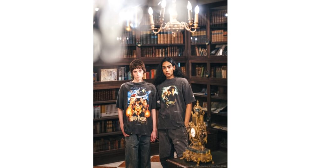 セント マイケル × ハリー・ポッター　映画のポスターヴィジュアルをデザインしたTシャツを発売