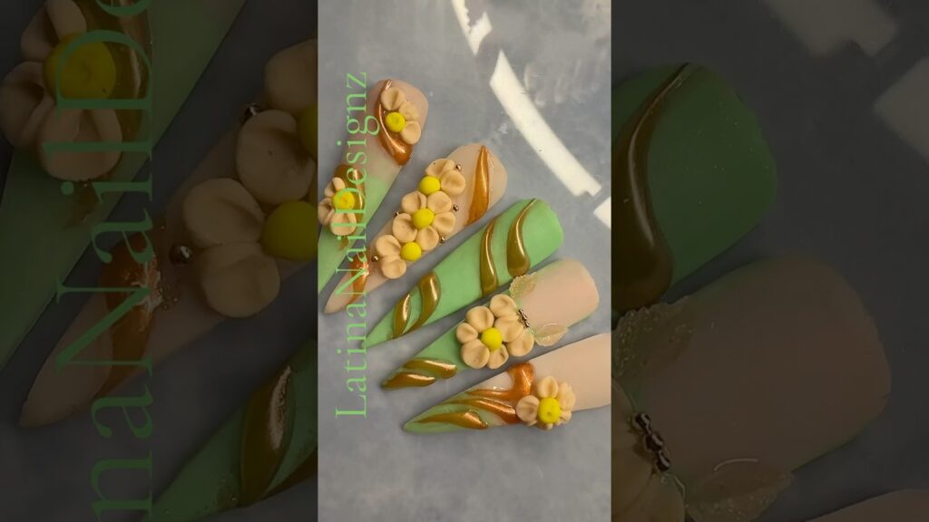 エレガントなアイビー!! #ネイル #ネイルデザイン #ネイルジェルアート #ネイルアート #ネイルテック #シンプルネイル #ネイルインスポ エレガントなアイビー!! #ネイル #ネイルデザイン #ネイルジェルアート #ネイルアート #ネイルテック #シンプルネイル #ネイルインスポ