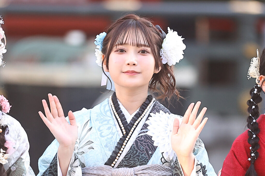 鈴木くるみ 大人な加藤玲奈が目標!「元気キャラ卒業……するとは言えない(苦笑)」 鈴木くるみ 大人な加藤玲奈が目標!「元気キャラ卒業……するとは言えない(苦笑)」9