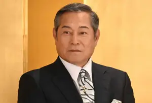 松平健　“XJAPAN”超のロックな格好も　「何もかも似合う」ファッションセンス褒められ照れ笑い - スポニチ Sponichi Annex 芸能