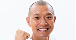 38歳・ピン芸人、双子誕生を報告「母子共に健康で無事にこの世に爆誕してくれました」 - ORICON