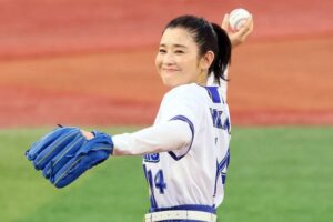 始球式に登板直後…大女優の"気遣い"に称賛の嵐　滲んだ人柄に「感動しました」 | Full-Count