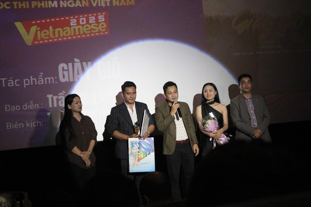 「Mam nho」がベトナム短編映画コンテスト「ベトナム語 2025」で大賞を受賞 - 写真 6。