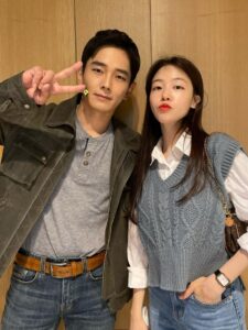 ミナ、オン·ジュワン。 写真