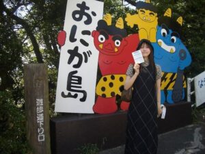 元日向坂46・加藤史帆、「かとしの夏休み」に芸術を堪能 | 話題の投稿 | スポーツブル (スポブル)