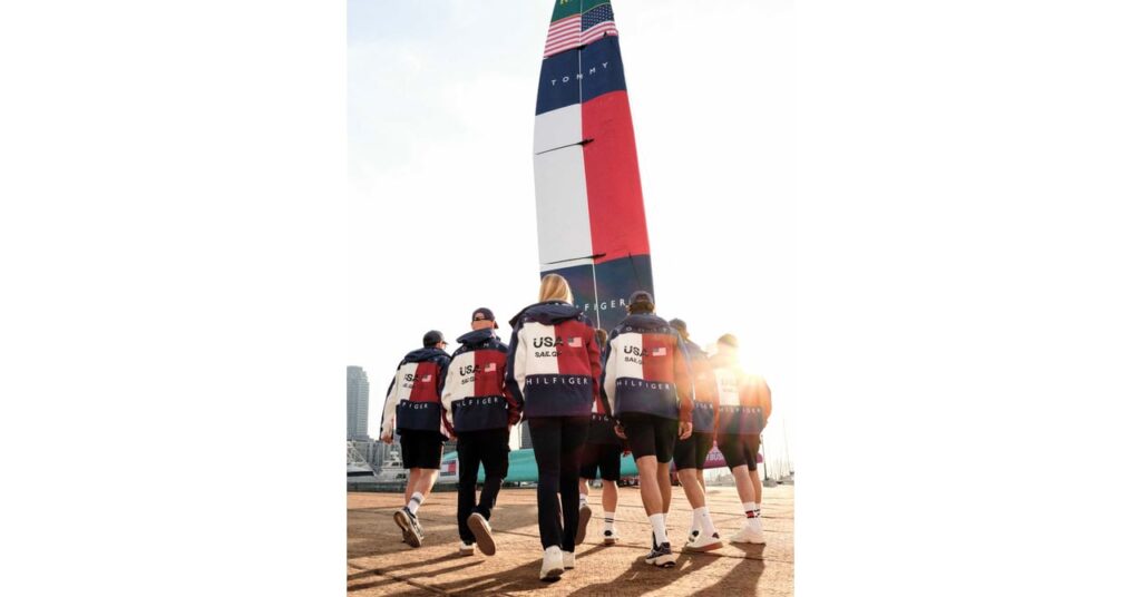 トミー ヒルフィガーがヨットレース米国代表とコラボ、カプセルコレクションを発売 トミー ヒルフィガーがヨットレース米国代表とコラボ、カプセルコレクションを発売