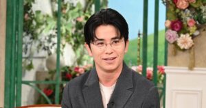 オリエンタルラジオ藤森、黒柳から「かわうぃ～ね」をおねだりされて渾身の一発 - ナタリー