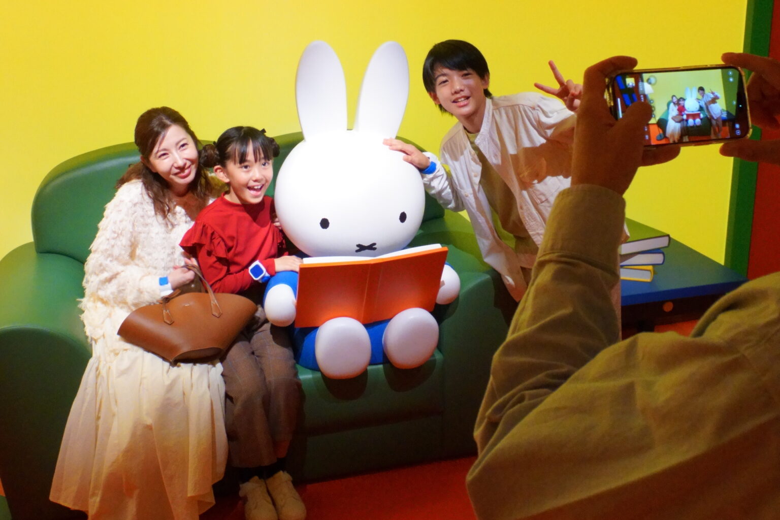 ミッフィーと絵本の世界を巡って撮影も楽しめる！　ハウステンボス新アトラクションの見どころを紹介 「ミッフィーのドリームストーリーブック」 - トラベル Watch