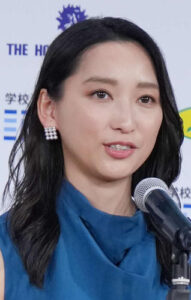 杏「鬼滅の刃」マニアだった ！吾峠呼世晴氏原画展グッズのパズル「鬼滅ラヂヲ」聴きながら完成