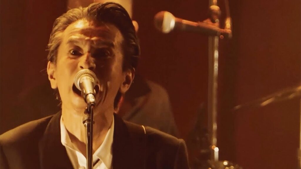 窪塚洋介×松田龍平W主演映画「次元を超える」 The Birthday「抱きしめたい」映画版ショートPV 本編映像とライブ映像が融合 窪塚洋介×松田龍平W主演映画「次元を超える」 The Birthday「抱きしめたい」映画版ショートPV 本編映像とライブ映像が融合