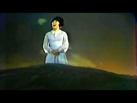 1965年、弘田三枝子の”夕陽のなぎさ” (No copyright and no monetize the video)