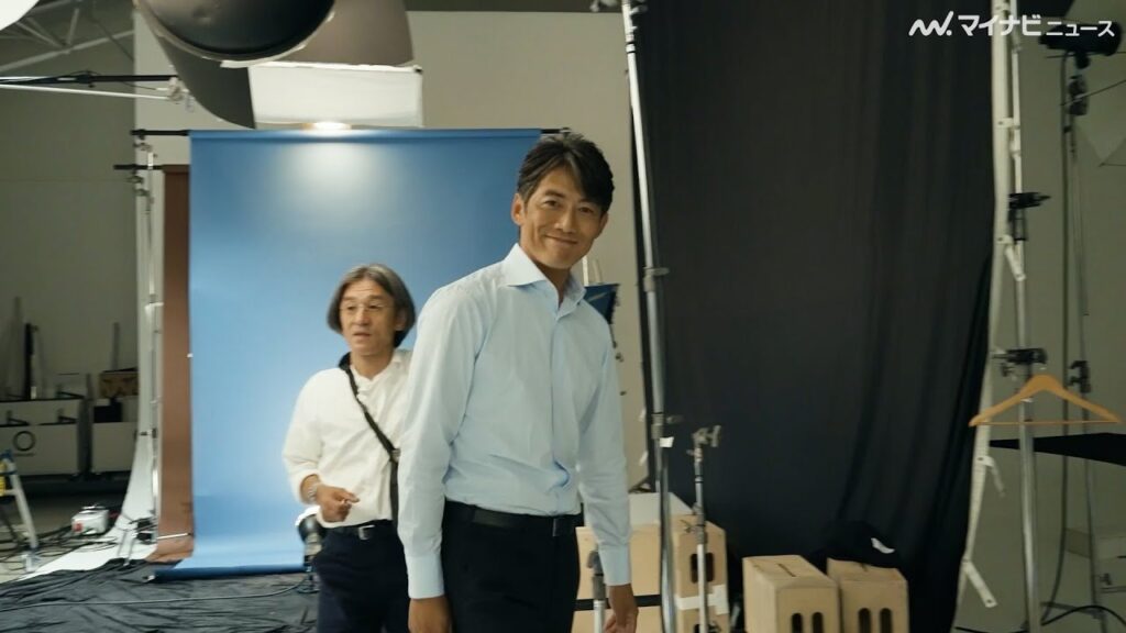 51歳・反町隆史、メイキングカメラを見つけて“ニコリ” ブラザー販売株式会社新CM＆メイキング公開