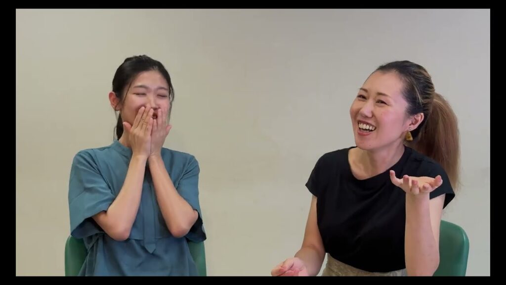 日本人初！イヴァナ・チャバック・ユースプログラムの赤城圭美認定コーチを女優の小原徳子がインタビュー。