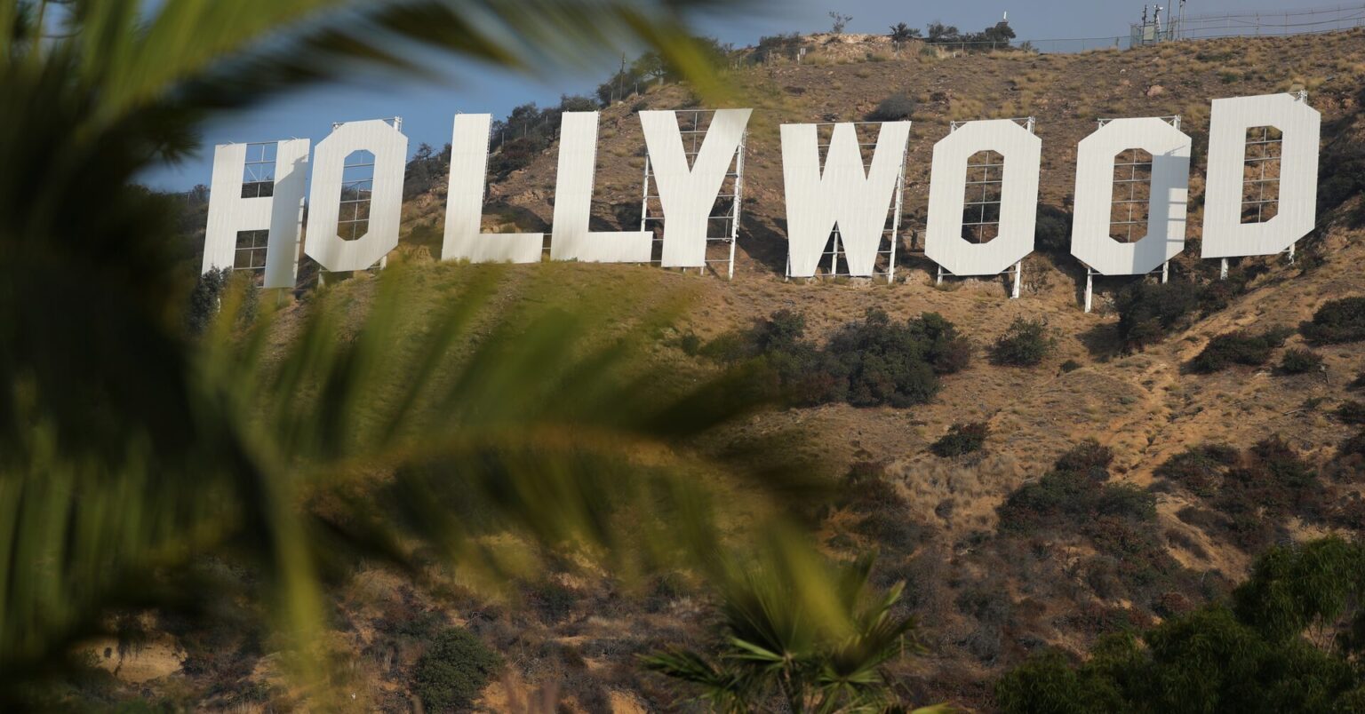 米国外で制作の映画に100％の関税へ、トランプ氏警告 | ロイター