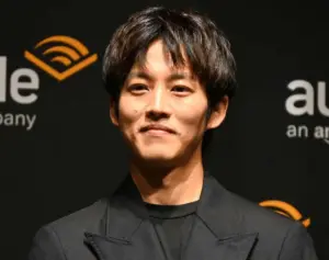 松坂桃李　愛されているなと思う先輩俳優　小栗旬が小馬鹿にするけど「そこにはリスペクトと信頼がある」 - スポニチ Sponichi Annex 芸能