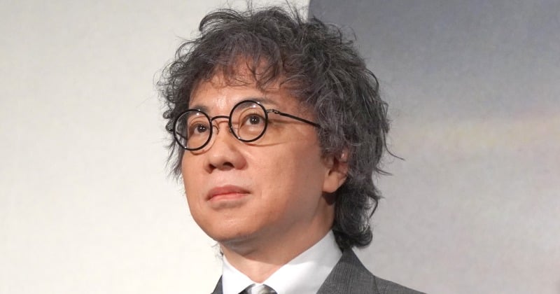 新海誠監督、実写版『秒速5センチメートル』完成披露にサプライズで登場 試写を観て涙「経験したことのない感動」 - ORICON