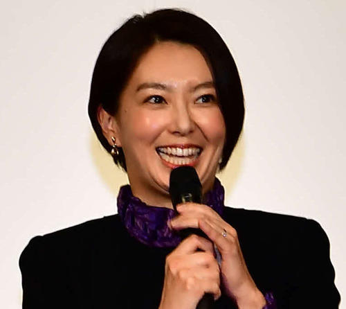 HNK和久田麻由子アナ、約1年半ぶり復帰に意気込み「未解決事件」出演「緊張して手が震えて」 – nikkansports.com 10月からレギュラー放送する「未解決事件」の取材会に出席し、約1年半ぶり復帰について語ったNHK和久田麻由子アナウンサー(撮影・松尾幸之介)