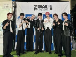「n.SSign」、シックな秋の雰囲気…「2025 江南フェスティバル 永東大路K-POPコンサート」出演 | wowKorea（ワウコリア）
