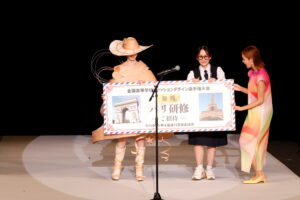 ファッション甲子園2025｜弘前実業高校「木魂」が優勝　二冠達成で全国高校生ファッションデザイン大会を制す | zoom up collection