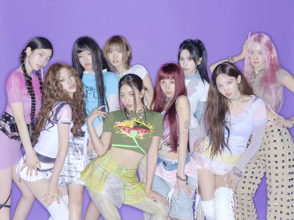 TWICE、“デビュー10周年”ファンミ完売&個人ポスター公開、10月スペシャルアルバム発売 - RBB TODAY