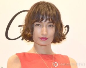 「色々下準備大変な年頃www」47歳・佐田真由美、“等身大”の水着ショットに反響「スタイル良すぎです！」「こんな歳の重ね方したい」 | | ORICON NEWS