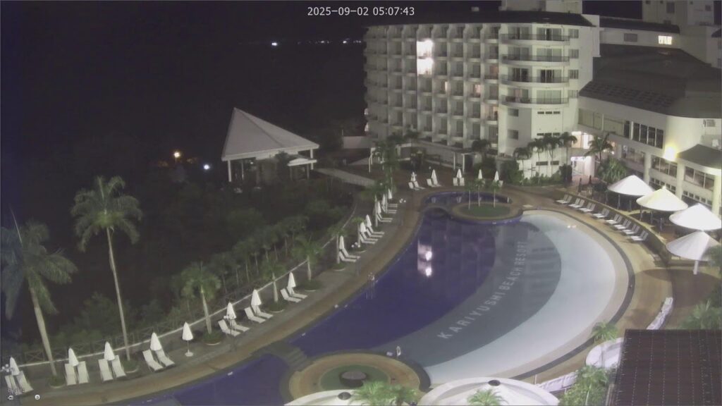 沖縄かりゆしビーチリゾート・オーシャンスパ ライブカメラ