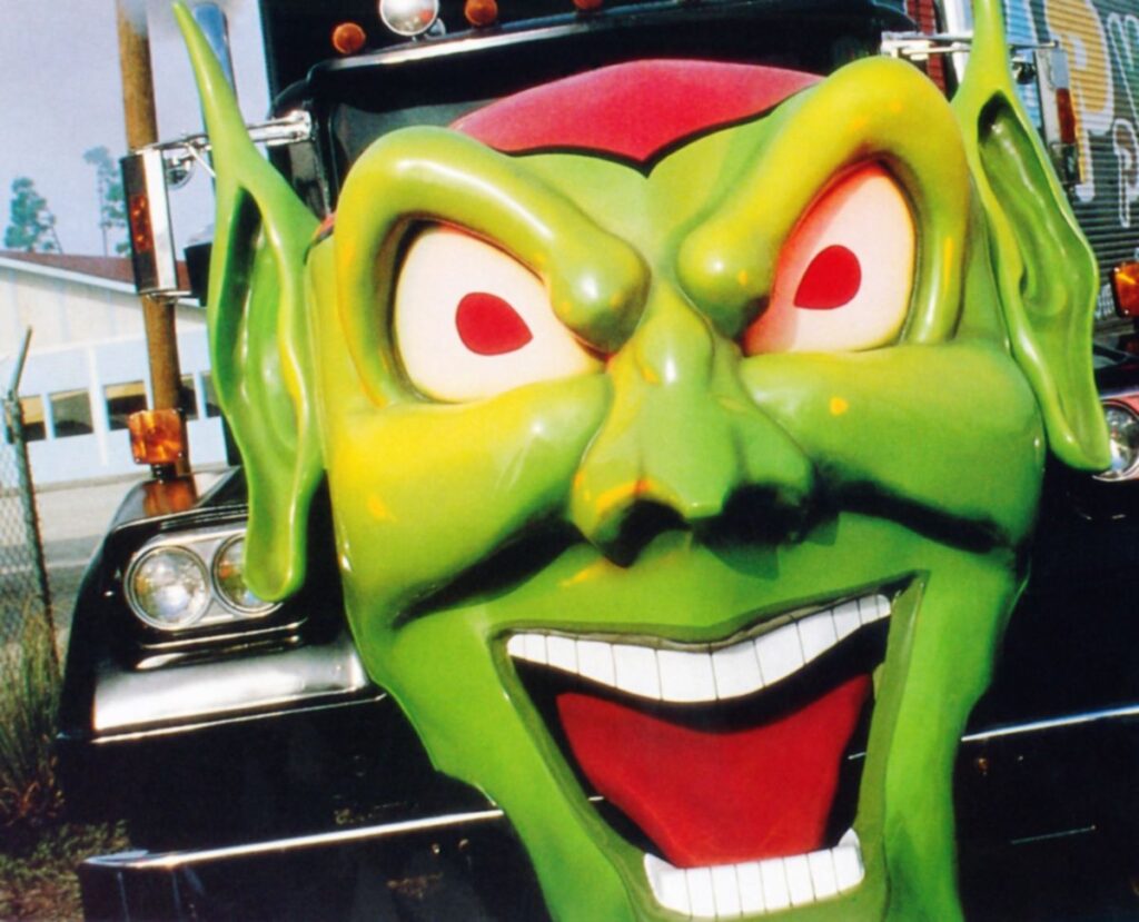 スティーヴン・キング初監督作は、インパクトしかないデビルトラック!【豆魚雷の「遊星からの物欲X」】|最新の映画ニュースならMOVIE WALKER PRESS スティーヴン・キング初監督作は、インパクトしかないデビルトラック!【豆魚雷の「遊星からの物欲X」】|最新の映画ニュースならMOVIE WALKER PRESS