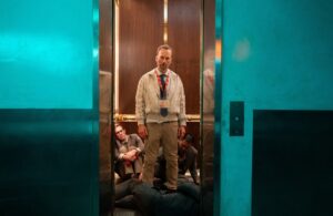 冴えないお父さんがさらに覚醒する『Mr.ノーバディ2』の公開に備えよ！1作目が“3分でわかる”動画を公開｜最新の映画ニュースならMOVIE WALKER PRESS