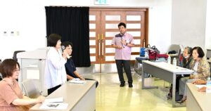 映画「ひめゆり」　90代同窓生鑑賞　命どぅ宝　伝え続けて - 琉球新報デジタル