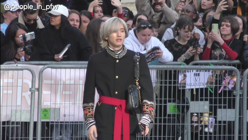 Shunsuke Michieda 道枝 駿佑 - Valentino SS26 fashion show in Paris - 05.10.2025