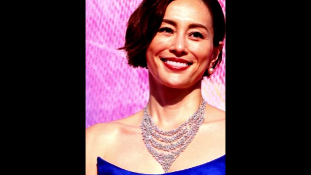 😨【暴露】米倉涼子“家宅捜索後”にFCだけに残した“最後の言葉”がヤバすぎた…👉