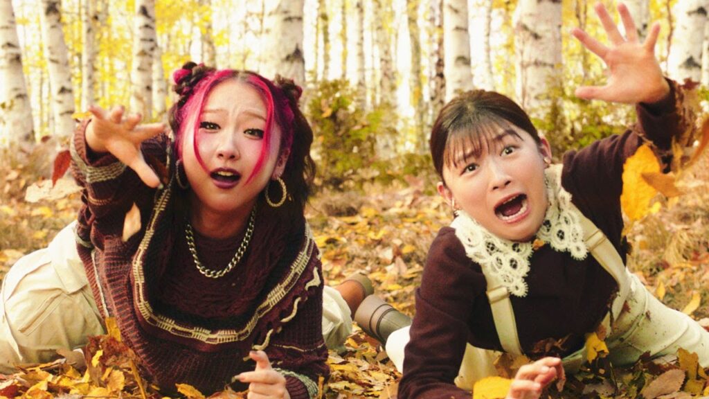 【三角チョコパイ】HANA・CHIKA、伊藤沙莉と超キレキレダンス! アドリブのロボットダンスも披露 マクドナルド新CM+メーキング+インタビュー 【三角チョコパイ】HANA・CHIKA、伊藤沙莉と超キレキレダンス! アドリブのロボットダンスも披露 マクドナルド新CM+メーキング+インタビュー