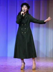 吉本新喜劇座長すっちーの長女「ミス・ティーン・ジャパン」決勝大会登場「生田絵梨花さんのような…」 - スポニチ Sponichi Annex 芸能