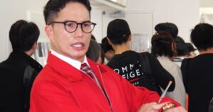 市原隼人“甘利田先生”が観客をお出迎え 『おいしい給食』初日に感無量「夢のような時間を見させていただいた」 – オリコンニュース 市原隼人“甘利田先生”が観客をお出迎え 『おいしい給食』初日に感無量「夢のような時間を見させていただいた」 - オリコンニュース