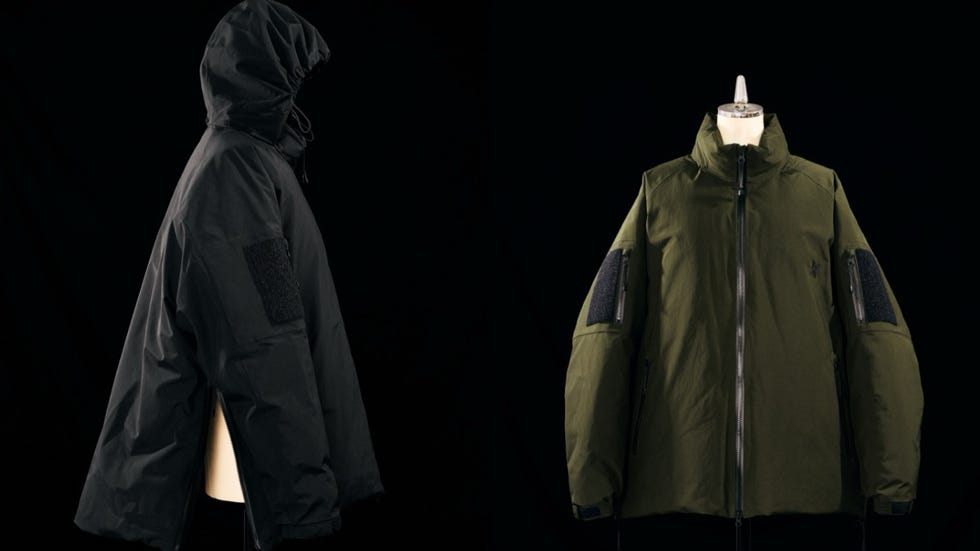 ブラックとグリーンのジャケット ブラックとグリーンのジャケット