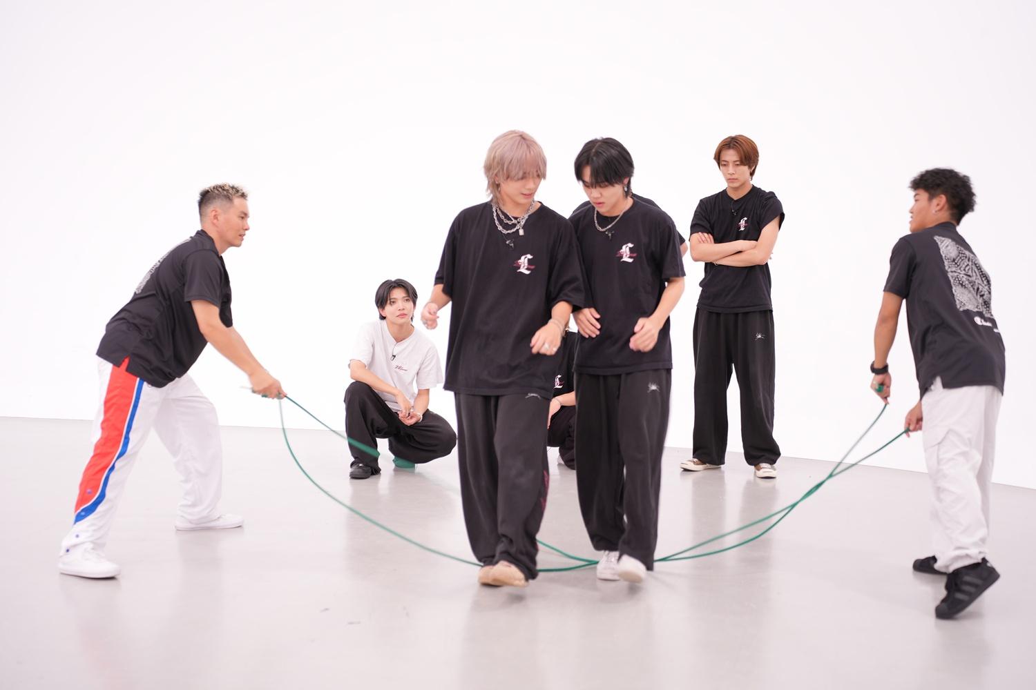 世界を制したプロも「ファンになりました」LDHの新星がダブルダッチでパフォーマンス