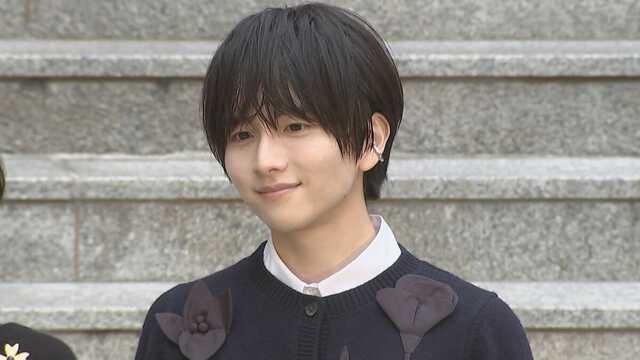 板垣李光人さん