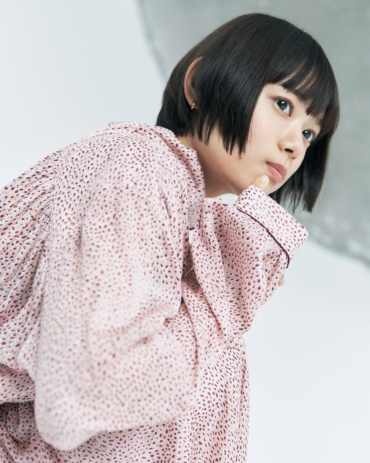  俳優　杉咲 花
