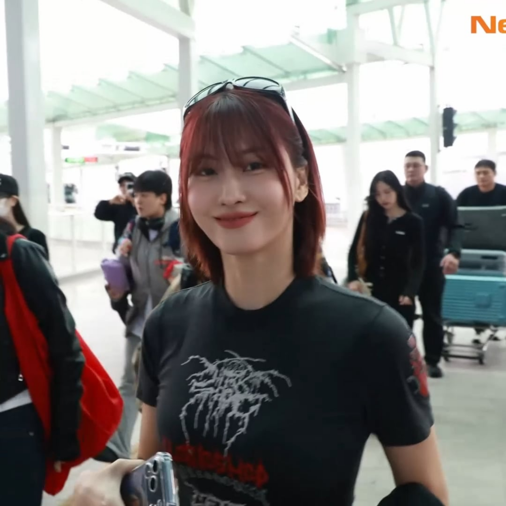 251010 - Momo on her way to Singapore!