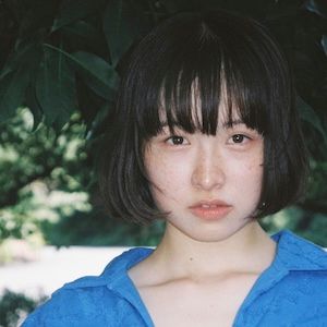 日用品図鑑：俳優・モデル瀬戸璃子の愛用する〈yusho kobayashi〉のシューズ etc.