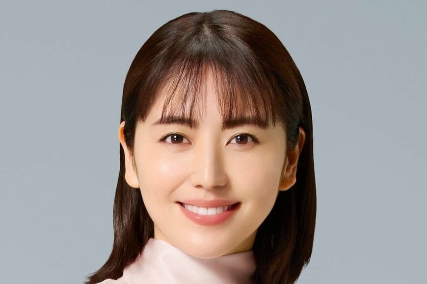 38歳 長澤まさみ 美スタイル際立つ冬コーデにSNS注目「至高の美しさ」「罪すぎる」「ポーズがたまらん」の声