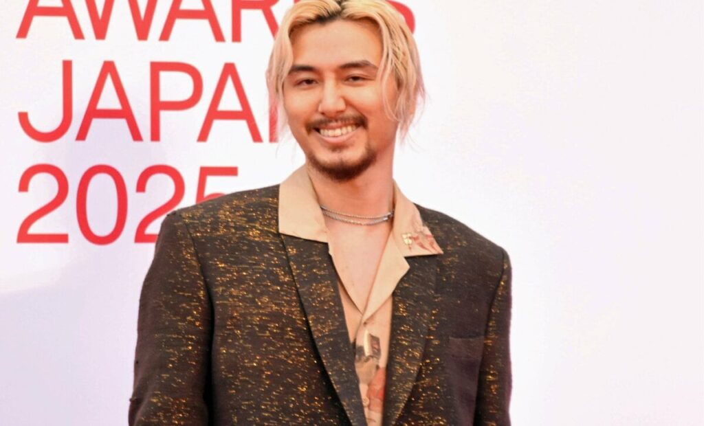 『徹子の部屋』神回 藤井風と黒柳徹子が“指切り” 意気投合した2人の共鳴が映した「豊かさ」〈NHK MUSIC SPECIAL きょう〉 - AERA DIGITAL