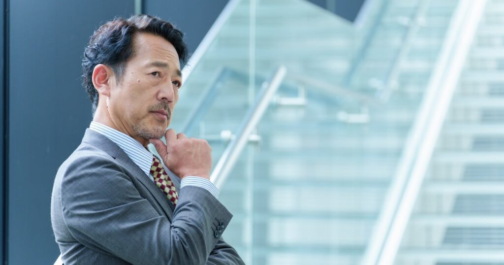 二流の社長は社員に「この本を読め」と勧めるだけ。では一流の社長は、社員が自ら本の内容を実践するために何をしている？ | ベンチャーの作法 | ダイヤモンド・オンライン